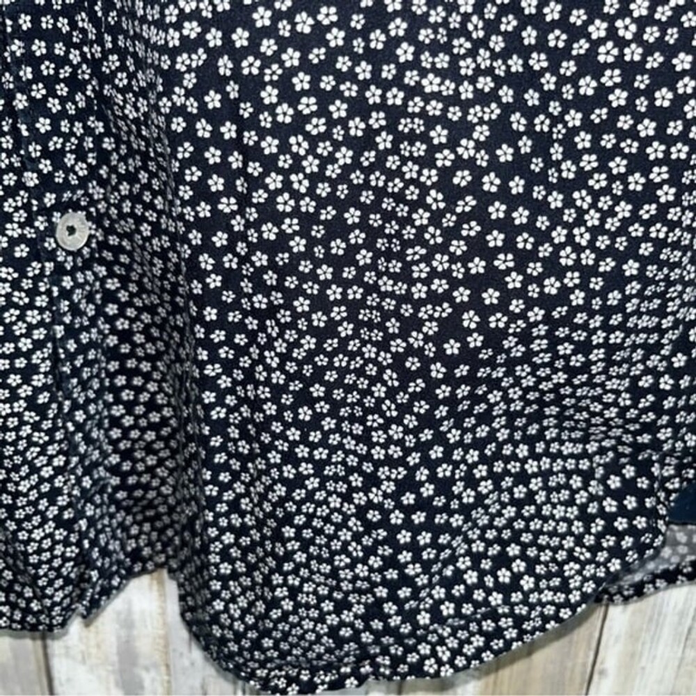 Cactus Man Black & White Floral Button Down - Picture 5 of 5